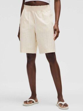 Lululemon Stretch Woven Ruffle-Waist High-Rise Short 9" Upright Stripe Max White